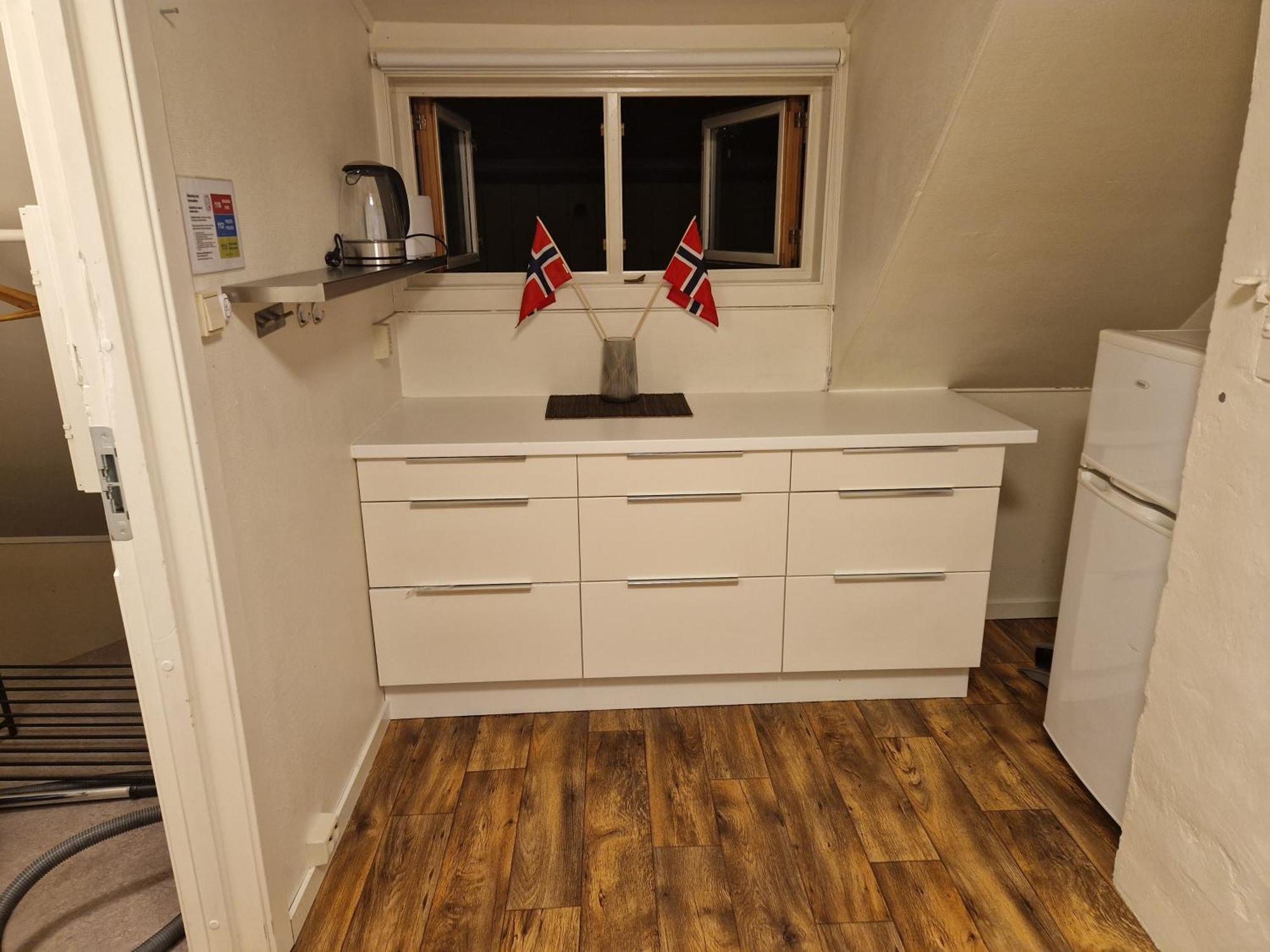 Smaller Apartment Next To Bridge Τρόμσο Εξωτερικό φωτογραφία